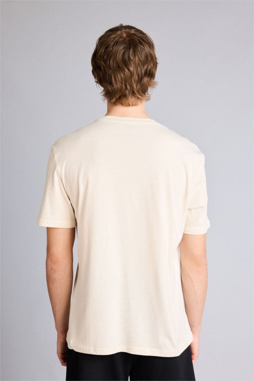 Erkek Taş Baskılı Kısa Kollu Tişört