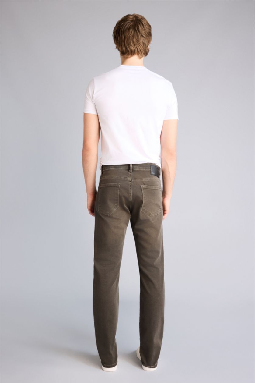 رجال كاكي فاتح بنطرون جينز سيرجيو قصة عادية ملمس ناعم