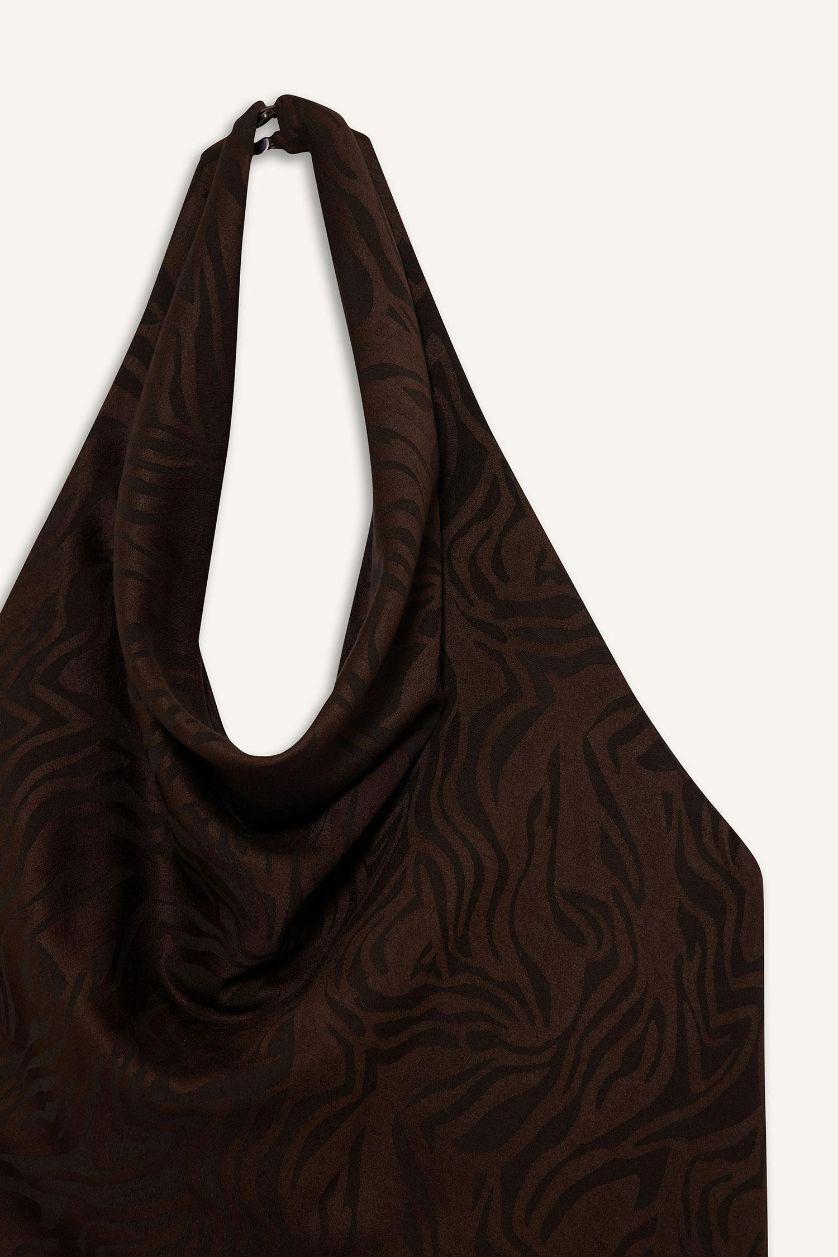 نساء بني بلوزة بدون أكمام قصة عادية بياقة هالتر