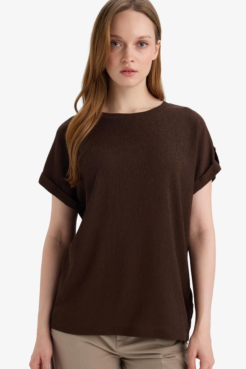 Woman Brown Crew Neck Crepe Short Sleeve T-Shirt
