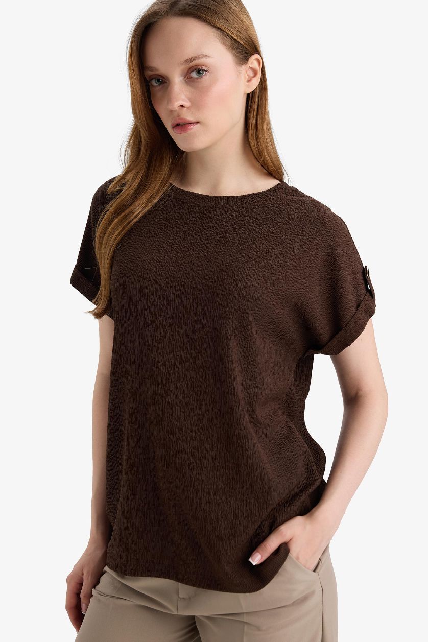Woman Brown Crew Neck Crepe Short Sleeve T-Shirt