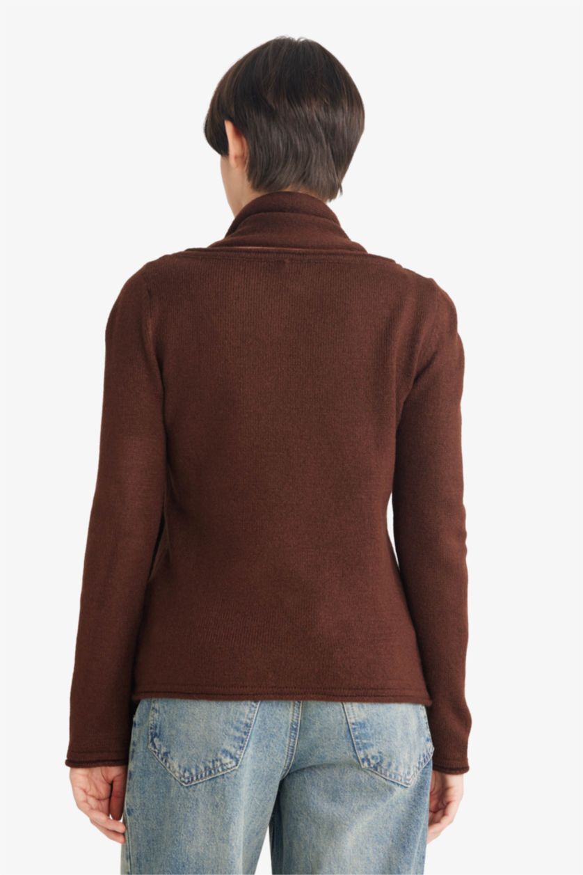Woman Brown Regular Fit Boat Collar Knitwear Pullover