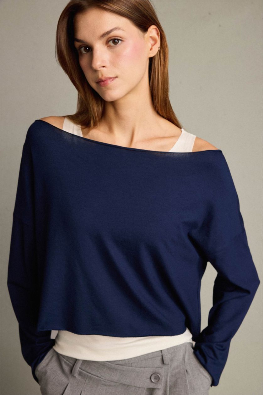 Kadın Lacivert Regular Fit Kayık Yaka Modal Sweatshirt