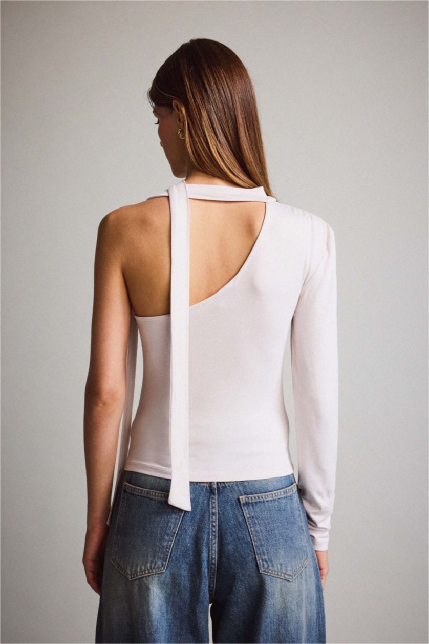 Kadın Bej Tek Omuzlu Bağlama Detaylı Bluz