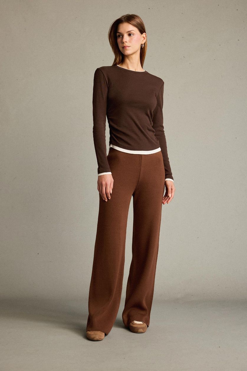 Kadın Kahve Relax Fit Normal Bel Pantolon