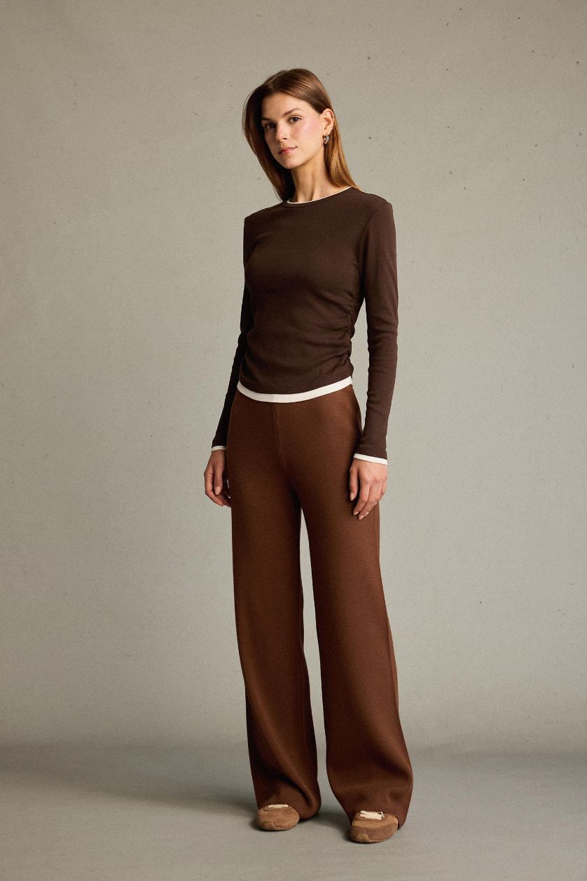 Kadın Kahve Relax Fit Normal Bel Pantolon