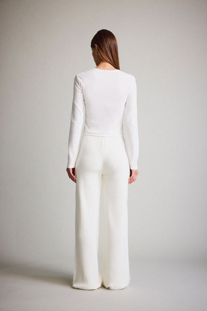 Kadın Ekru Relax Fit Normal Bel Pantolon