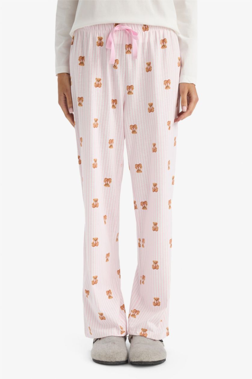 Kadın Açık Pembe Pijama Takımı Regular Fit Ayı Baskılı Uzun Kollu Üst Desenli Uzun Alt