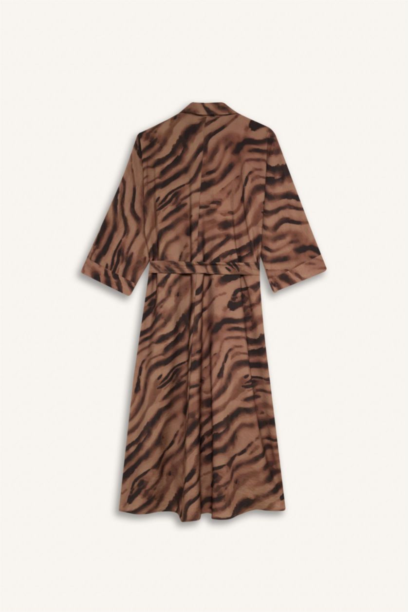 حريمي بني فستان نص كم بياقة قميص