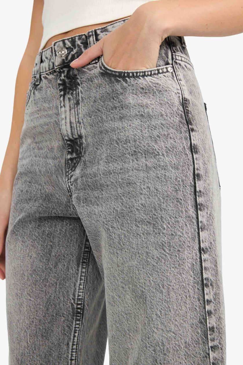 WOMAN Grey Straight Fit High Waist Long Washed Jeans