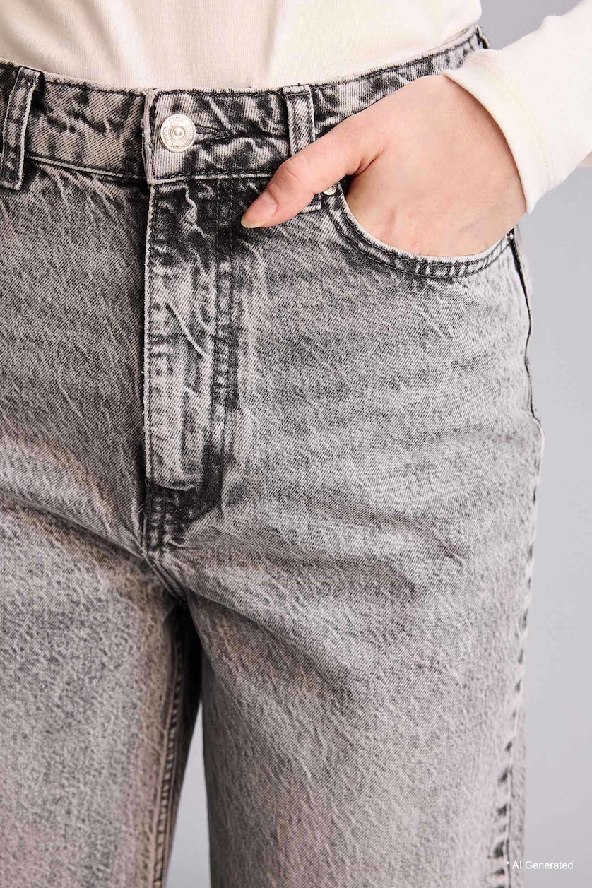 Woman Grey 100% Cotton Straight Fit High Waist Jeans