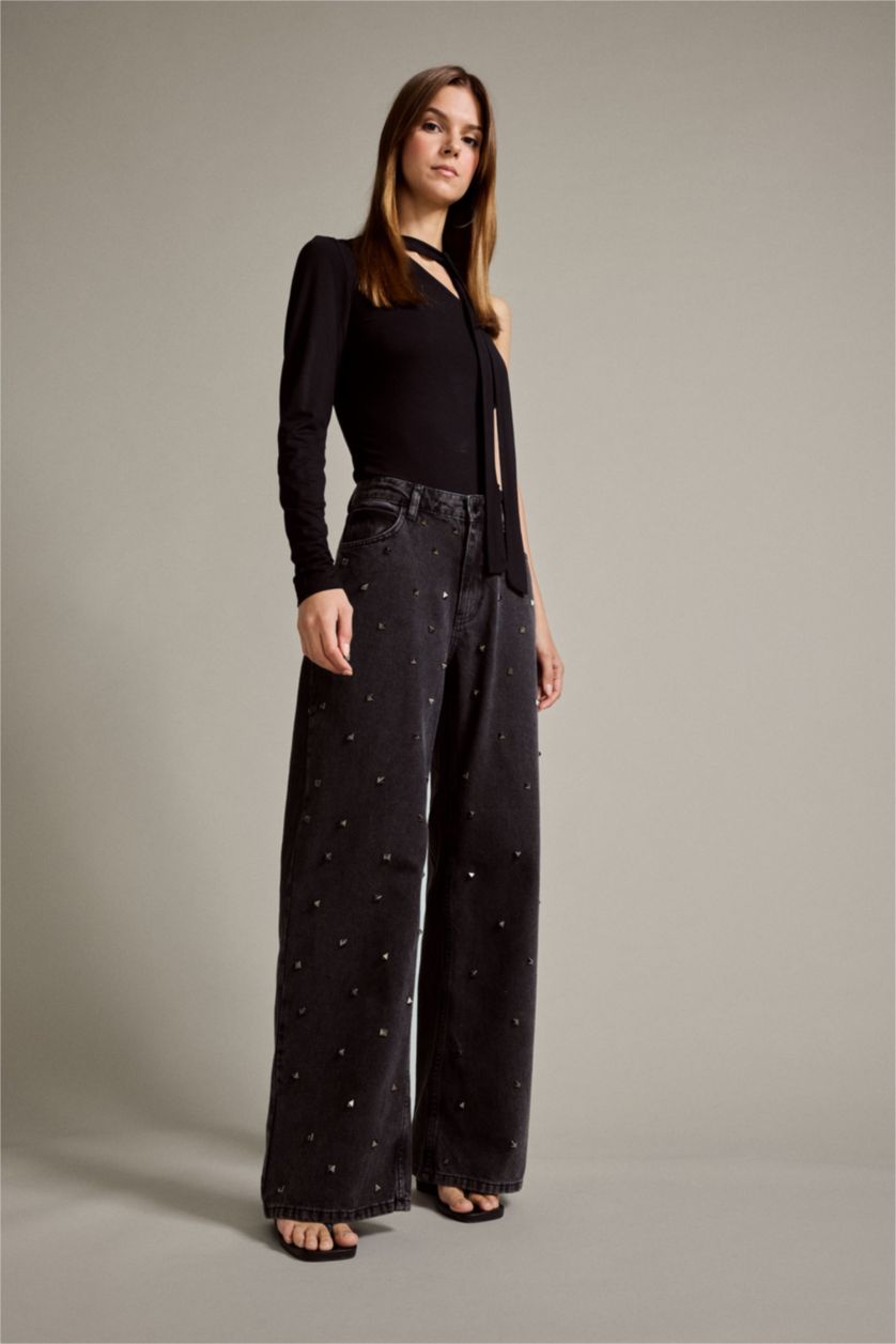 Woman Black Relax Fit Denim Trousers