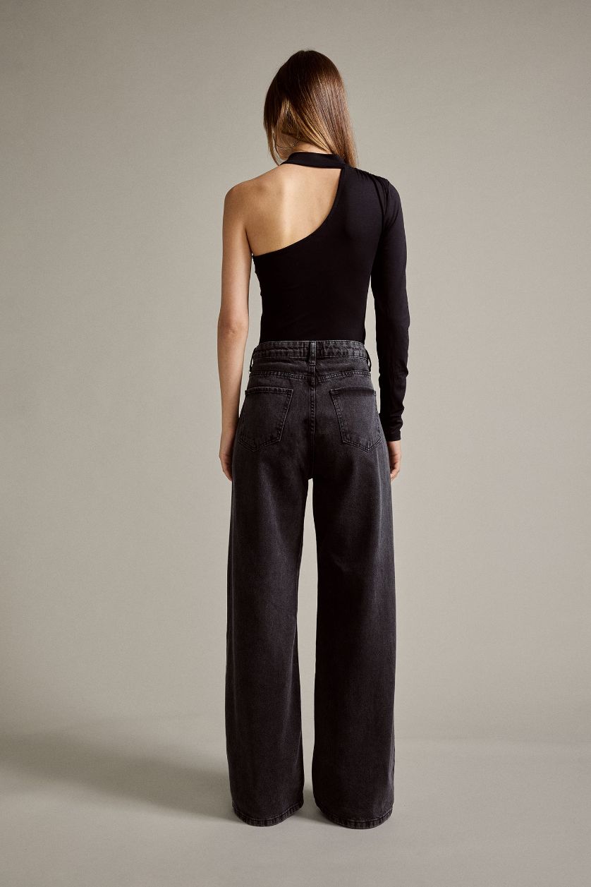 Woman Black Relax Fit Denim Trousers