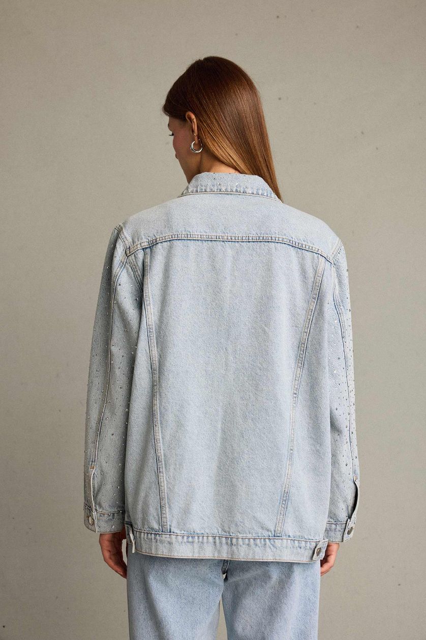 Kadın Açık Mavi %100 Pamuk Düğmeli Cepli Denim Ceket