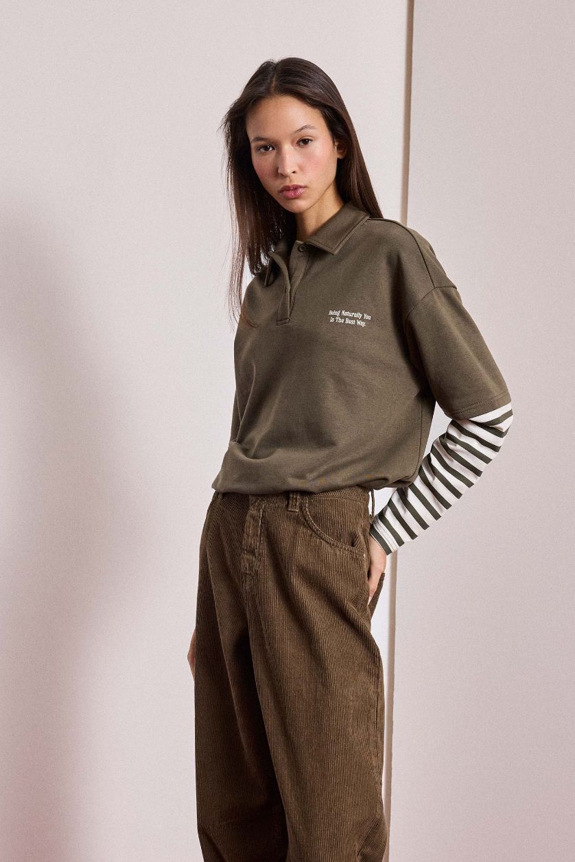 Woman Khaki Printed Long Sleeve Polo Collar T-shirt