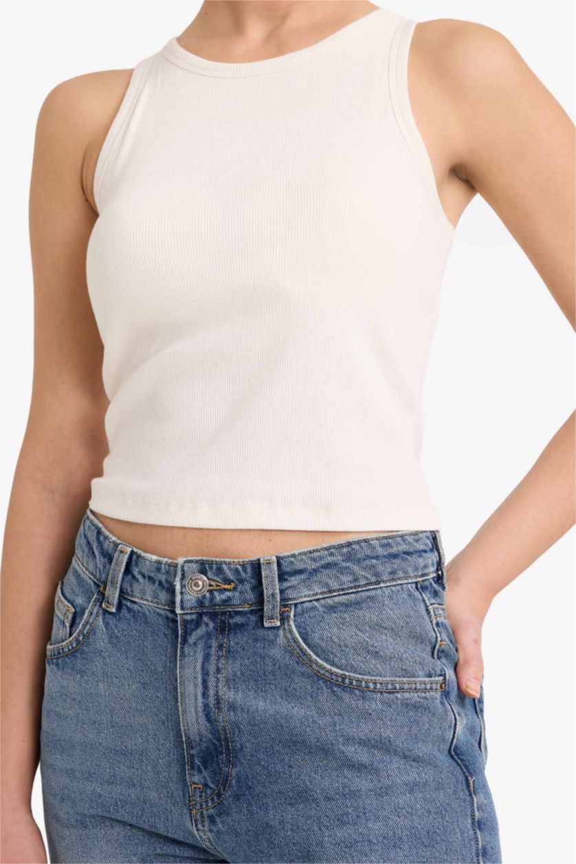 Woman Ecru Slim Fit Camisole Crew Neck Tank Top