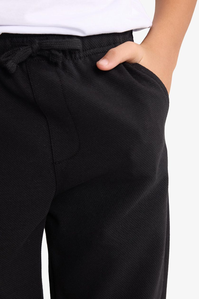 Erkek Çocuk - Genç Erkek Siyah Beli Lastikli Standart Paça Pantolon Erkek Çocuk