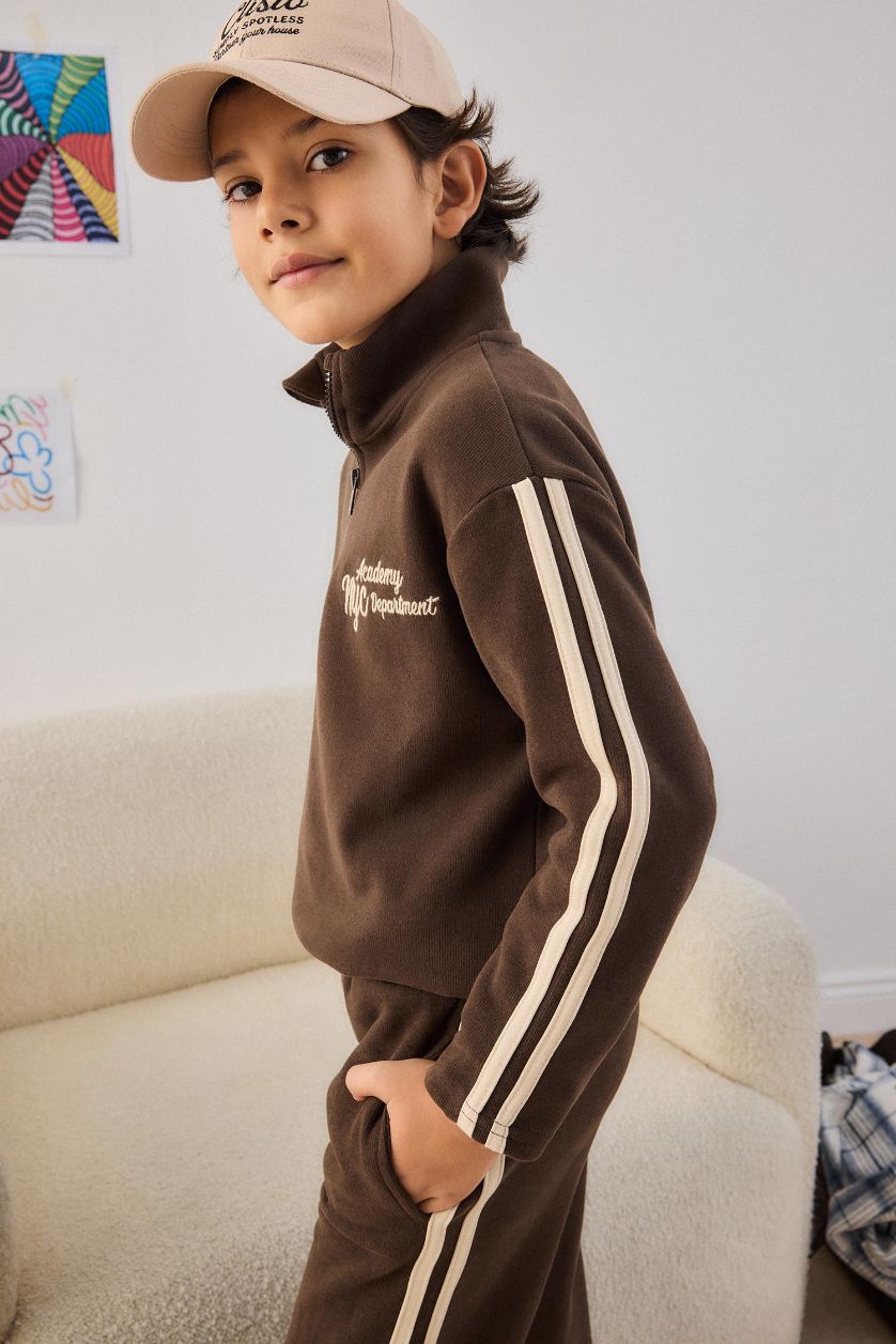Boys & Teens Brown Boy 2 piece Regular Fit Sweatshirt Sweatpants Set