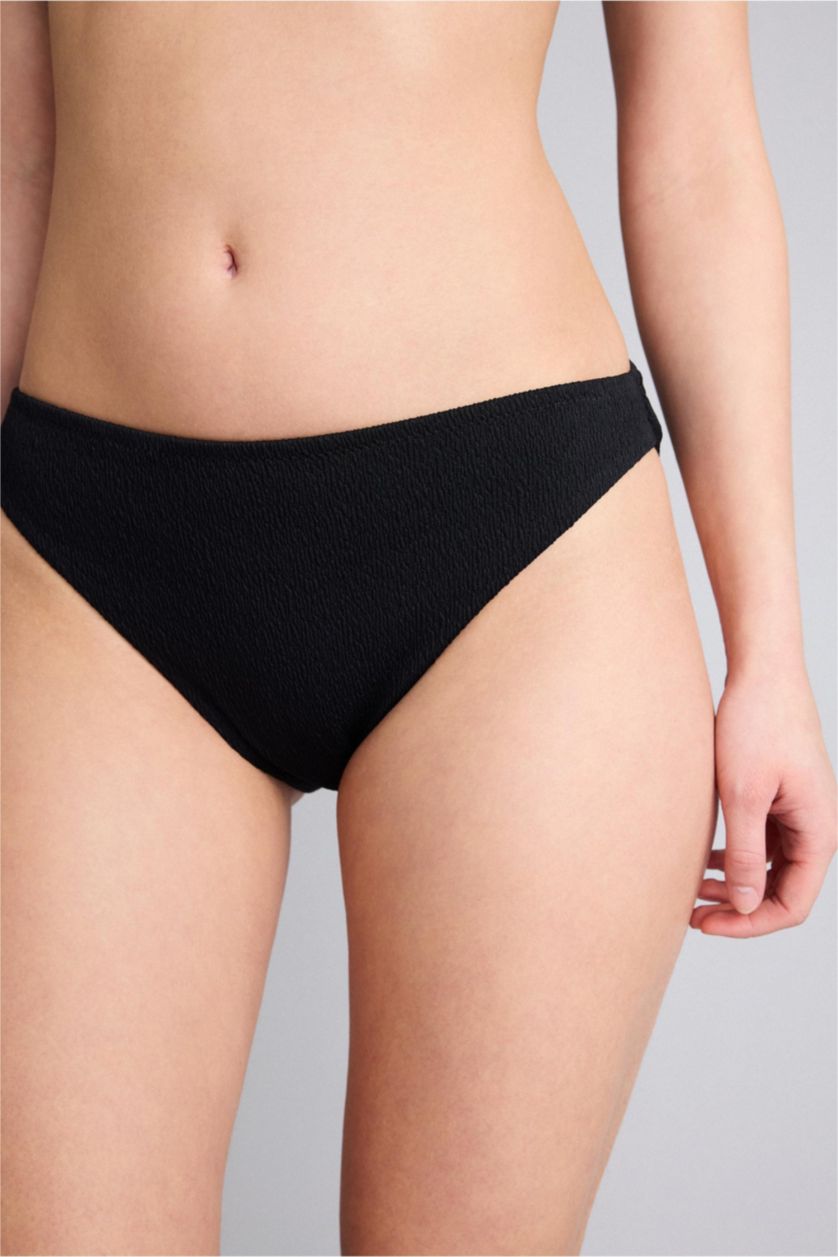 Әйелдерге қара Regular Fit кринкл мата бикини асты