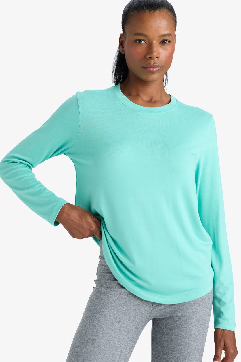 Kadın Açık Yeşil Standart Fıt Uzun Kollu Tişört