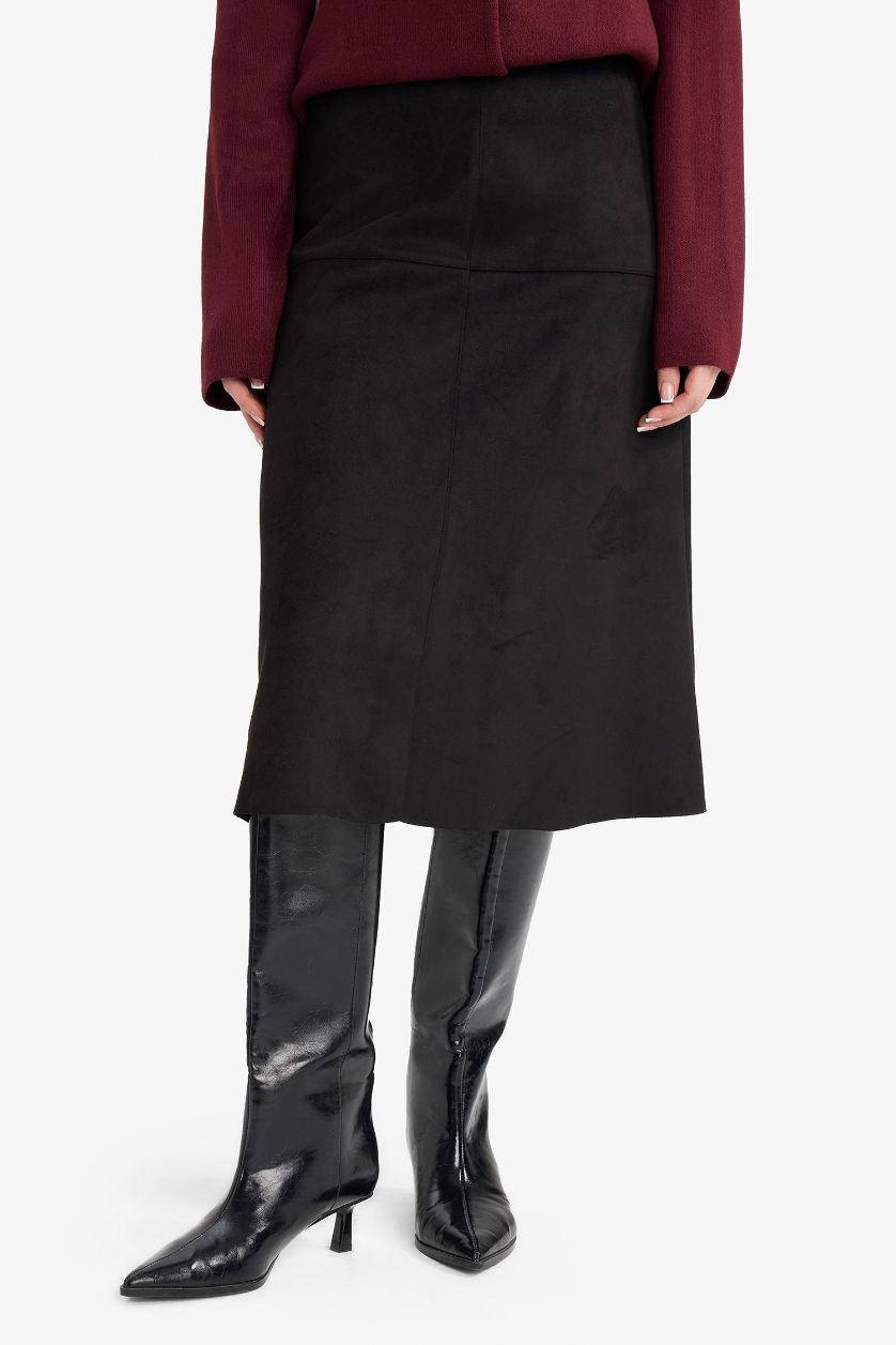 Woman Black A Cut Suede Skirt