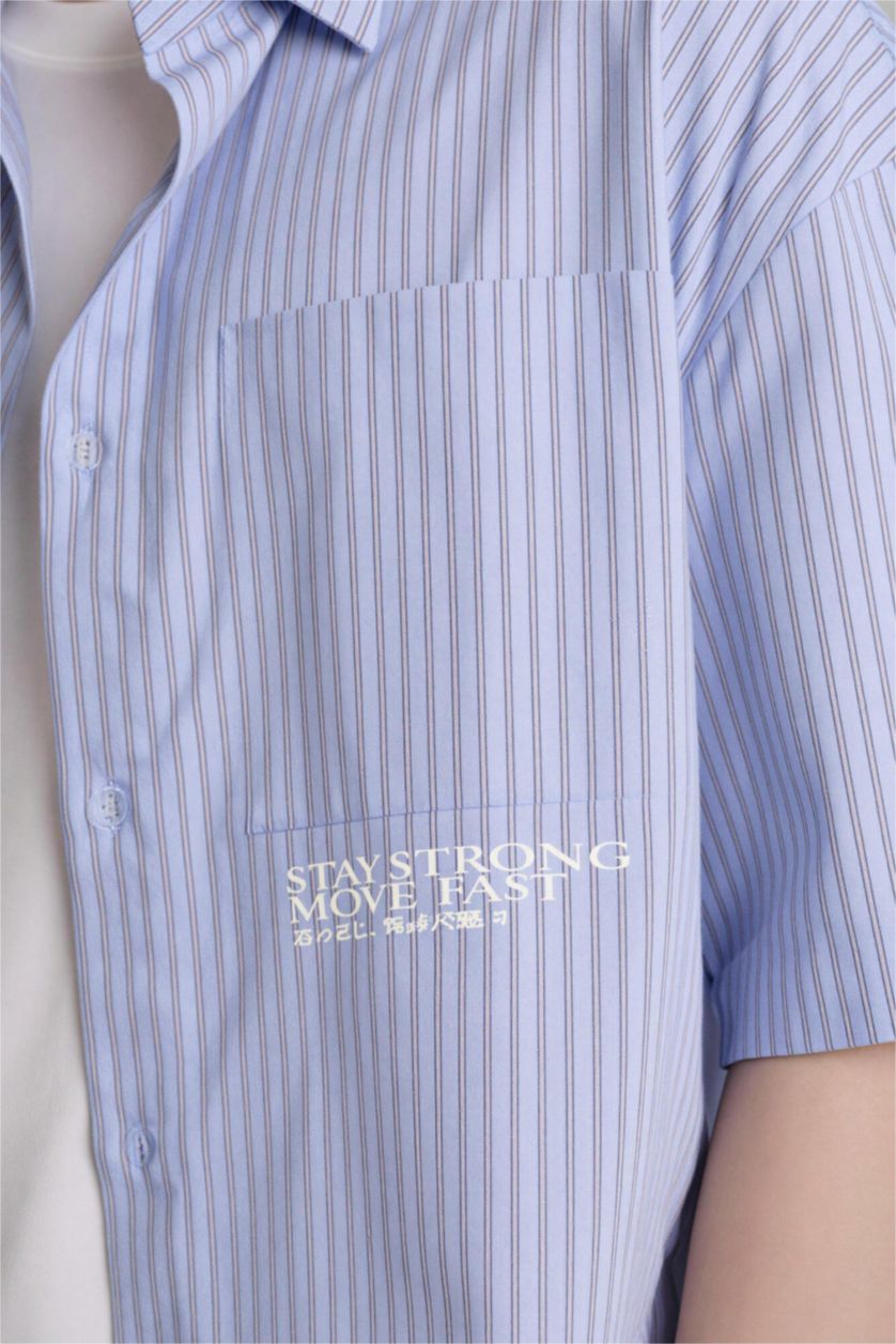 Erkek Mavi Boxy Fıt Polo Yaka Baskılı Çizgili Kısa Kollu Gömlek