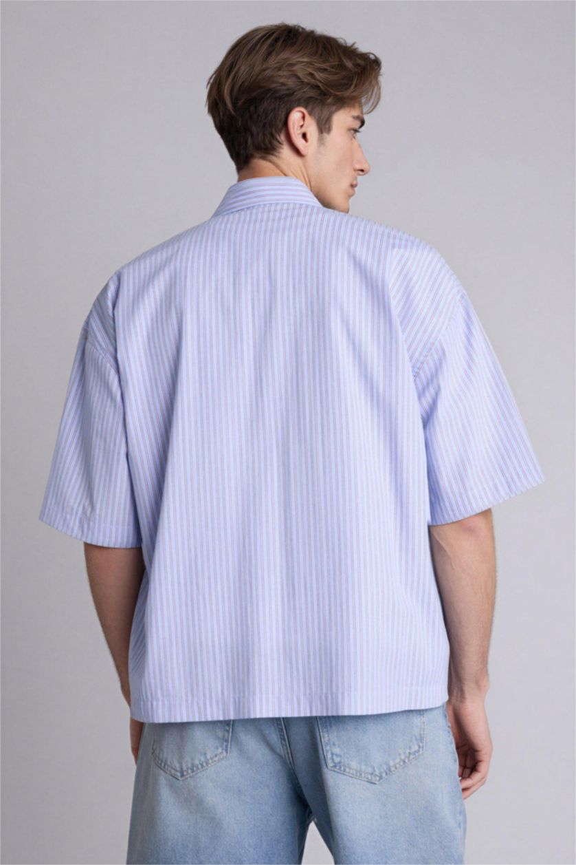 Erkek Mavi Boxy Fıt Polo Yaka Baskılı Çizgili Kısa Kollu Gömlek