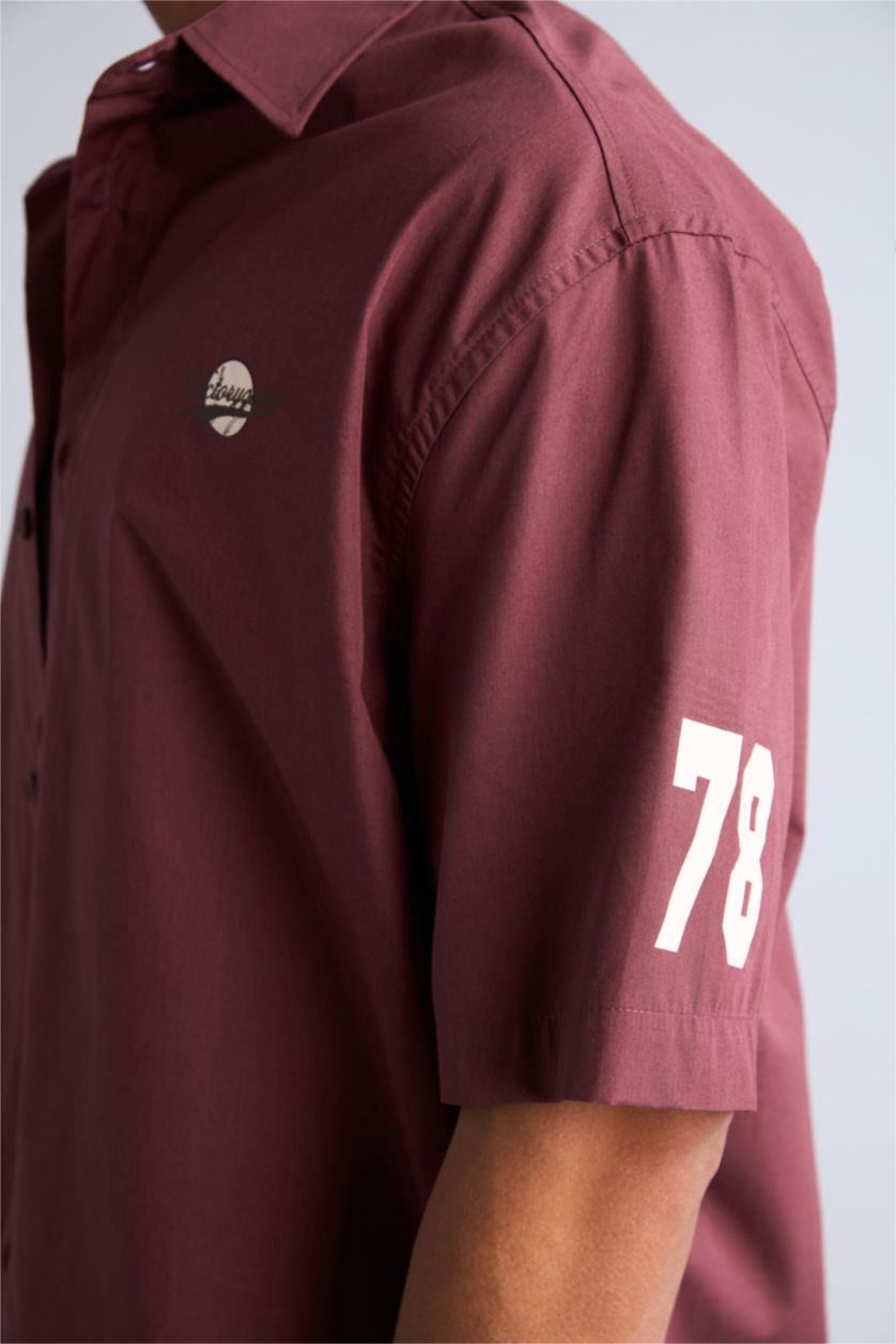 Man Light Bordeaux Boxy Fit Poplin Short Sleeve Shirt