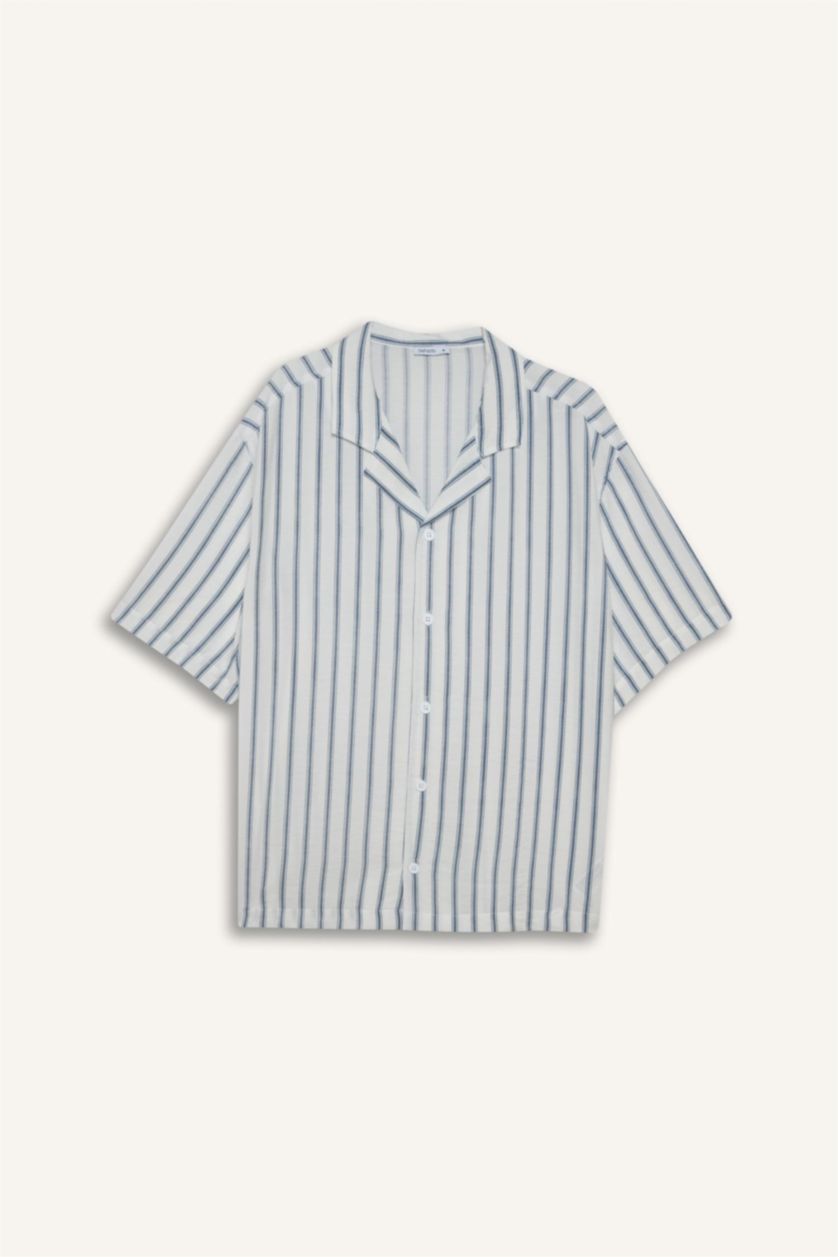 رجالي أبيض Man Short Sleeve Shirt