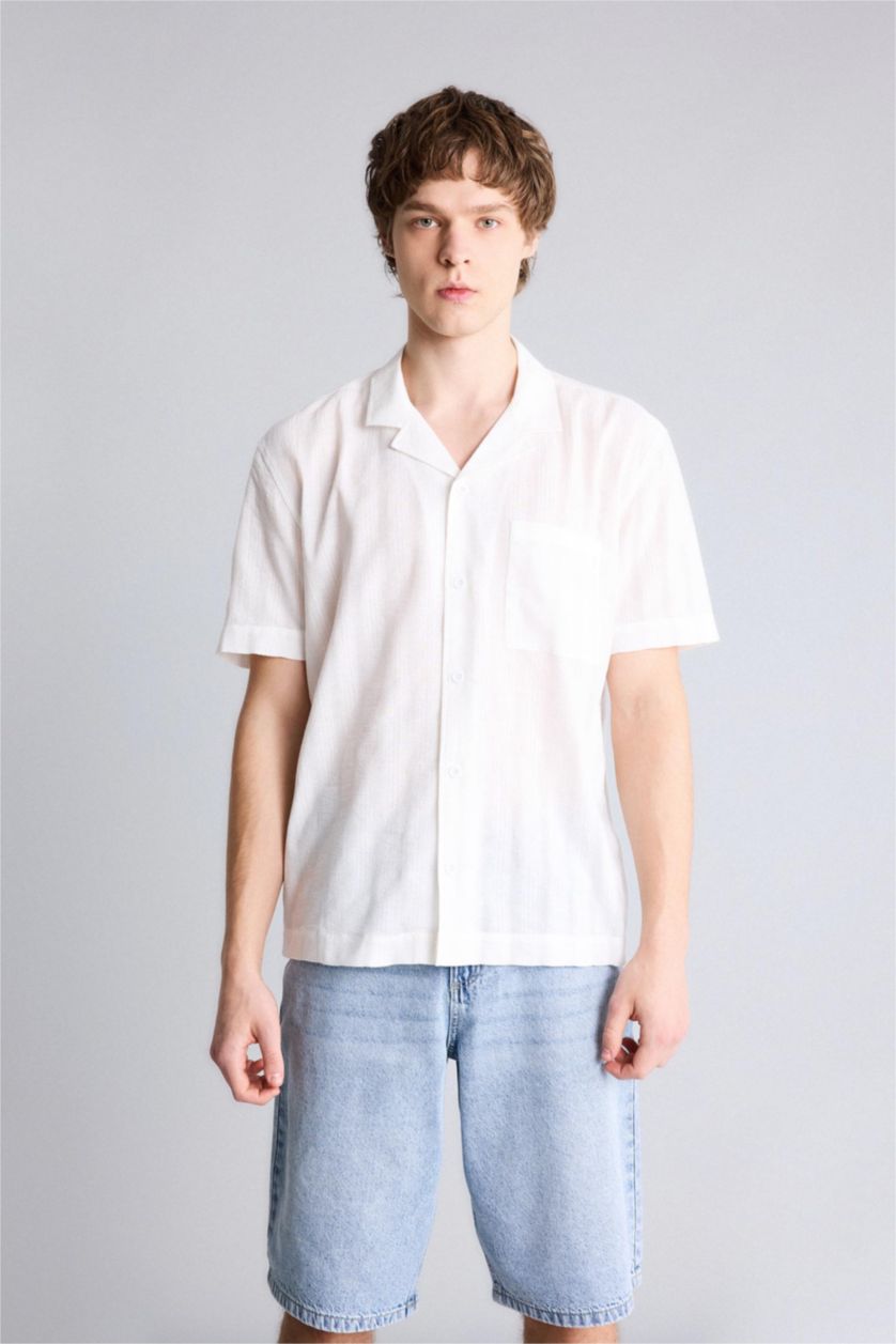 Ерлер экру Man Short Sleeve Shirt