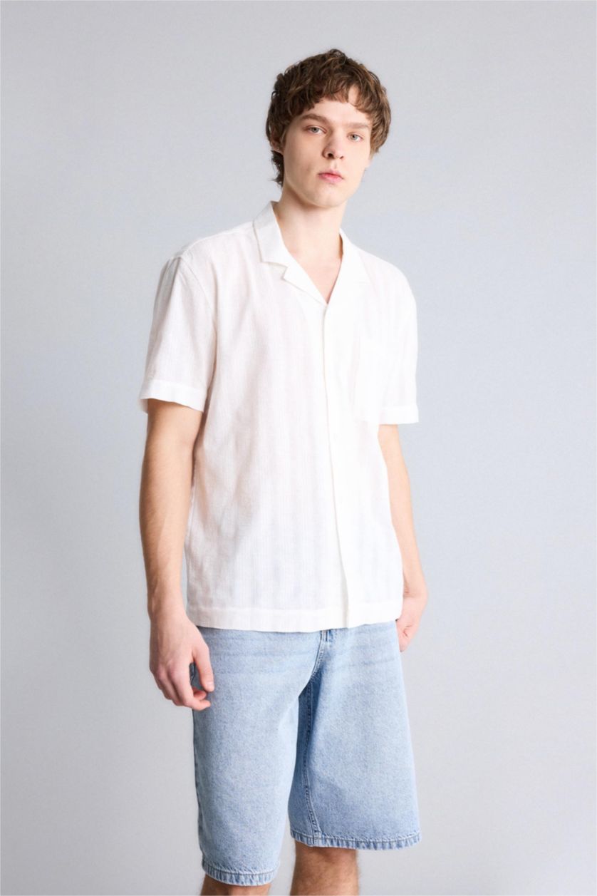 Ерлер экру Man Short Sleeve Shirt