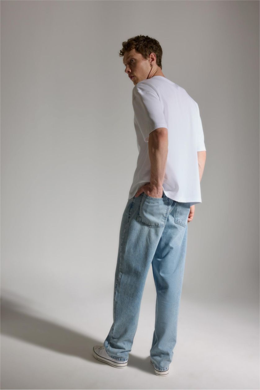 رجال أزرق فاتح Baggy Fit Trousers