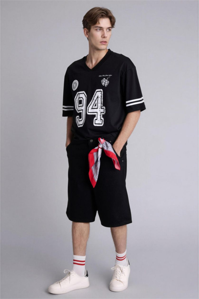 MAN Black شورت برمودا باجي فيت