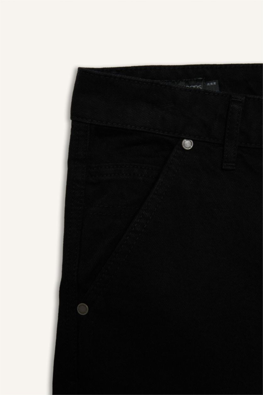 MAN Black شورت برمودا باجي فيت