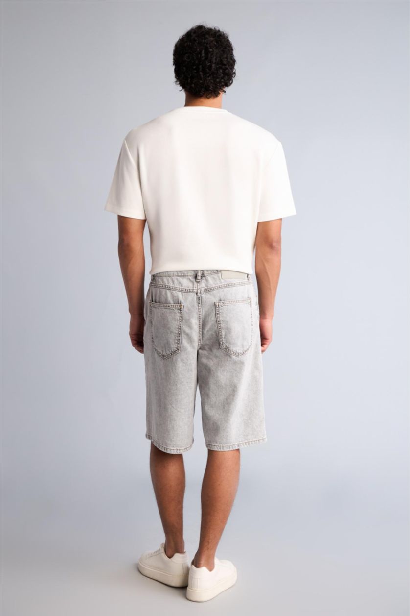 MAN Light Grey Baggy Fit Bermuda Shorts