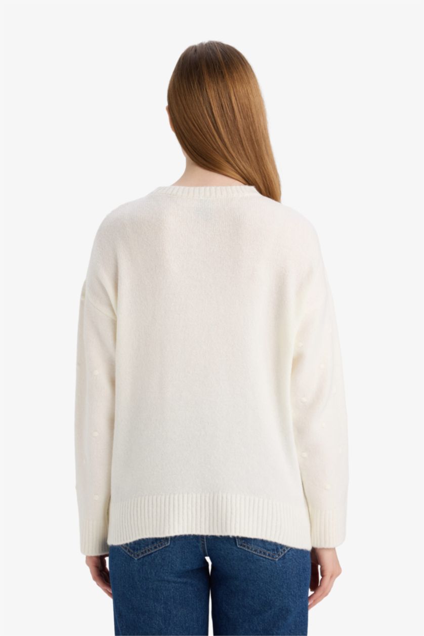 Woman Ecru Relax Fit Crew Neck Knitwear Pullover