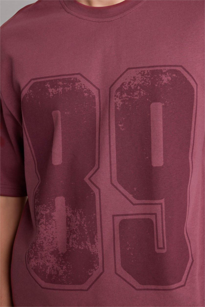 Man Light Bordeaux Textured Boxy Fit T-Shirt