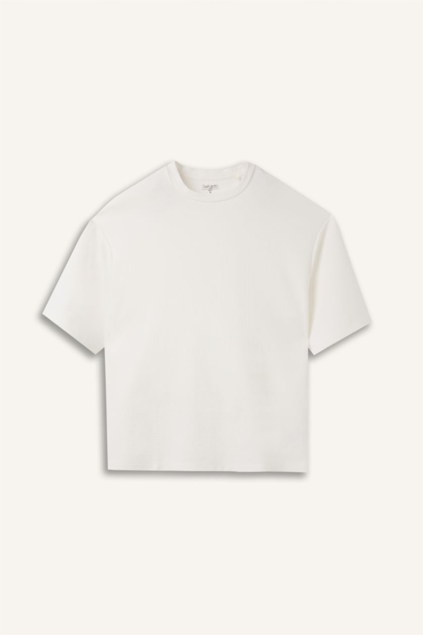 Men Ecru Boxy Fit Short Sleeve T-Shirt