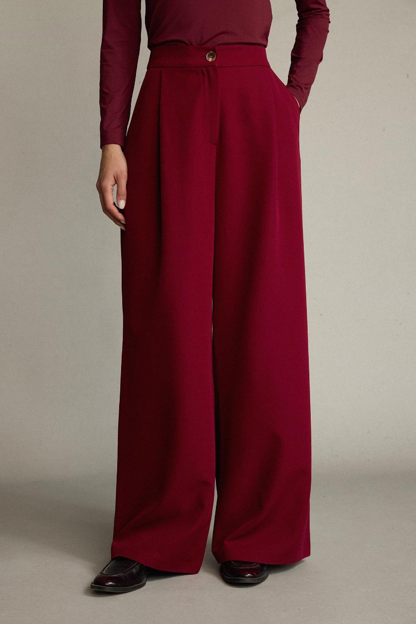 نساء خمري بنطرون قصة عادية وخصر عادي