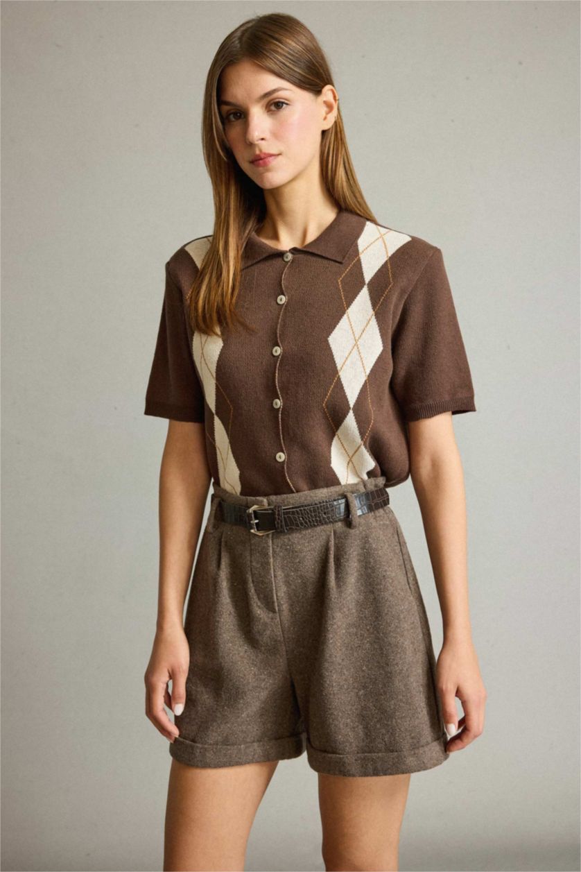 Kadın Açık Kahve Kemerli Cepli Dokuma Şort