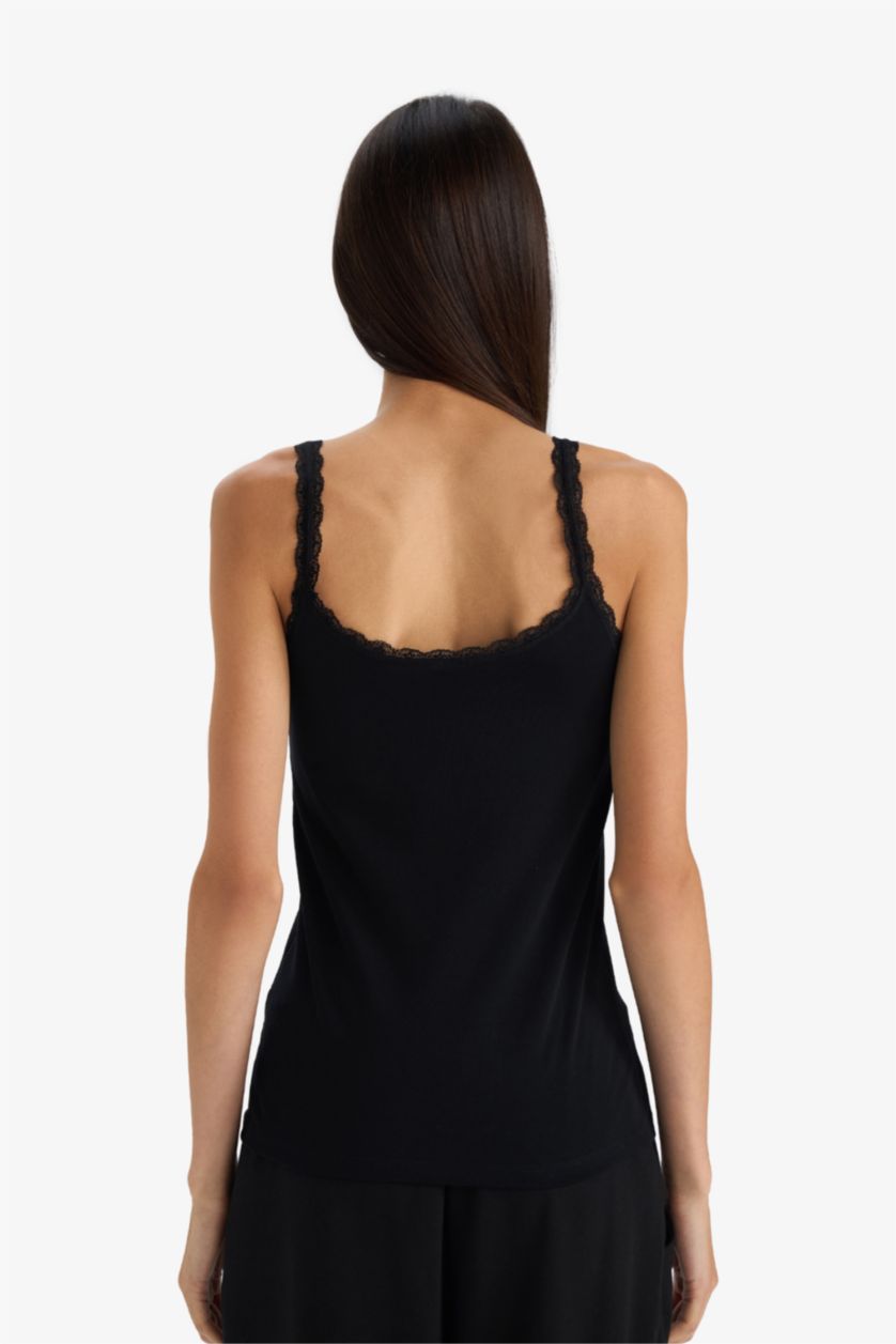 Kadın Siyah Regular Fit Atlet