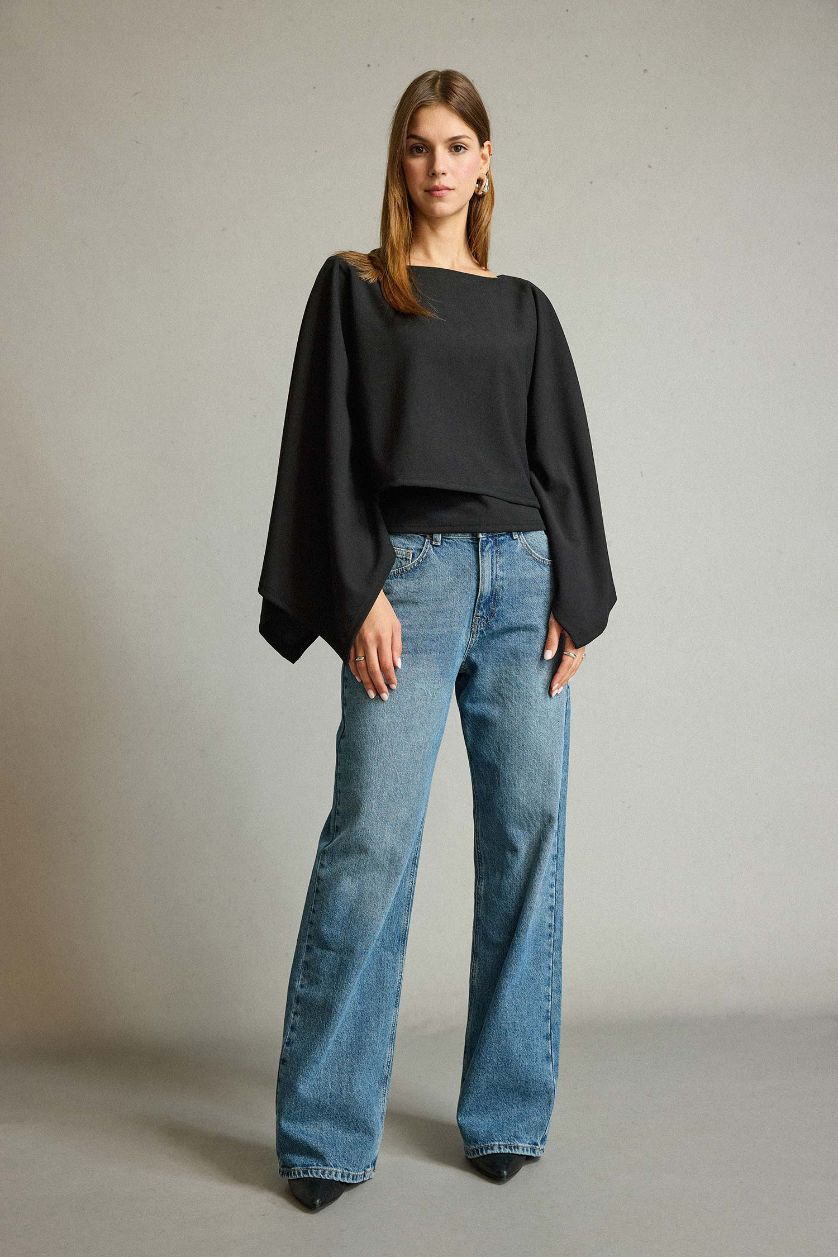 Kadın Siyah Kayık Yaka Yarasa Kollu Bluz