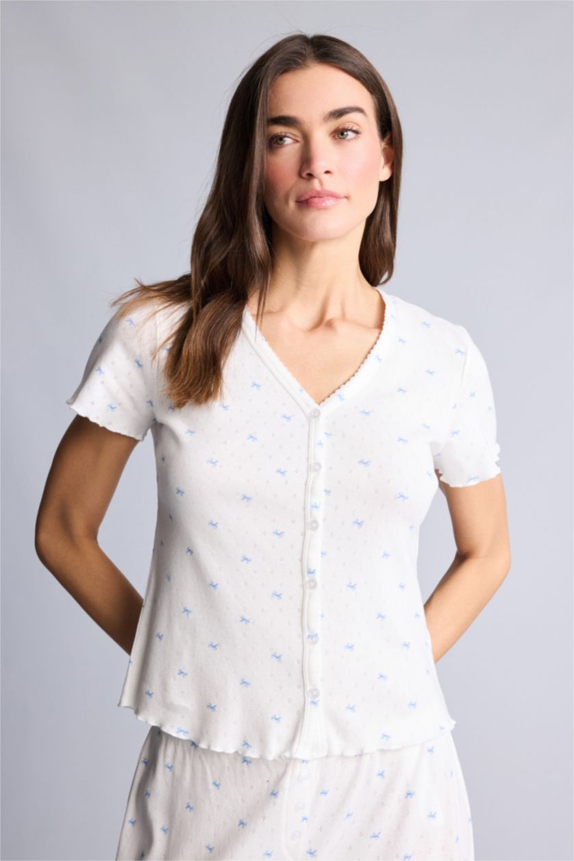 Kadın Ekru Regular Fıt V Yaka Kısa Kollu Üst