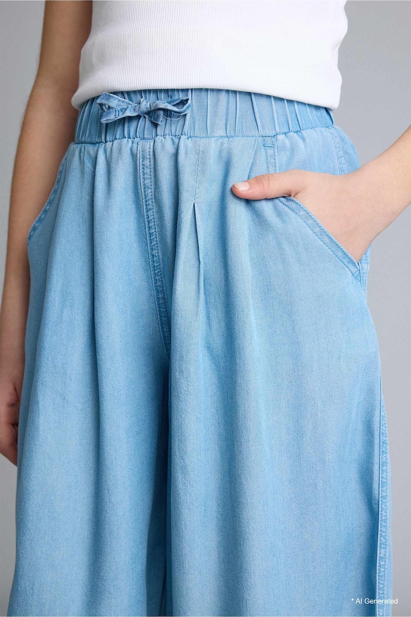 GIRLS & TEENS Light Blue Balloon Fit Jeans