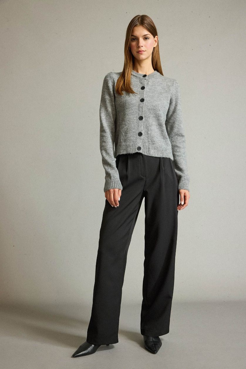 Kadın Siyah Relax Fit Normal Bel Düz Paça Pantolon