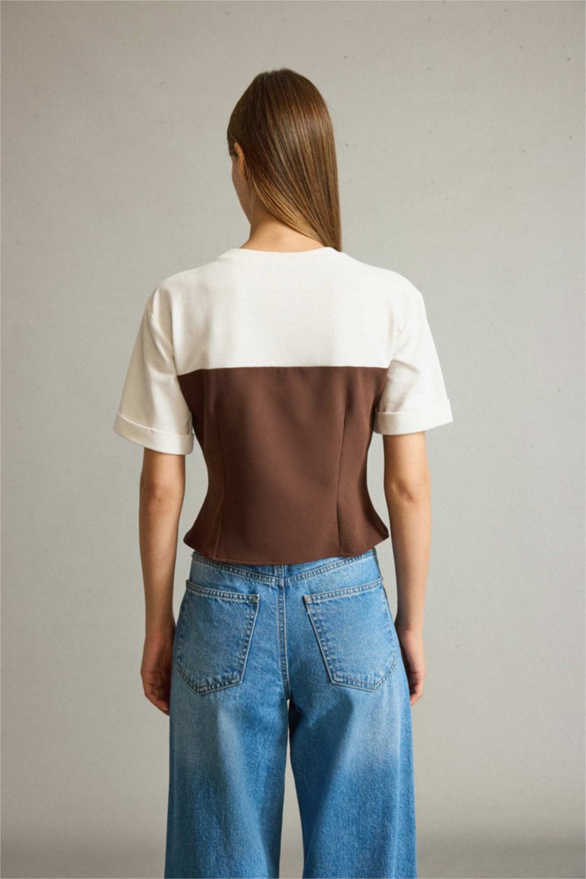 Kadın Açık Kahve Bisiklet Yaka Kemer Detaylı Kısa Kollu Bluz