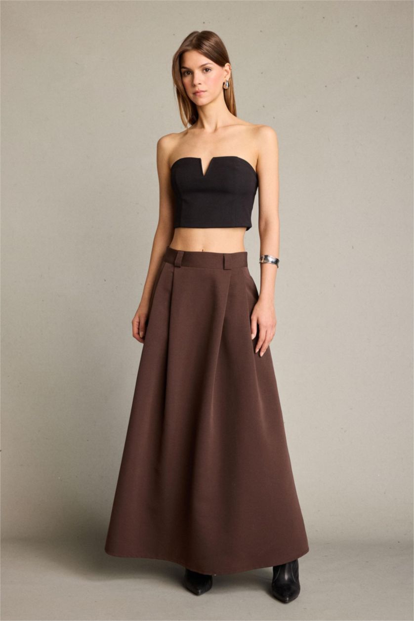 Kadın Kahve Etek