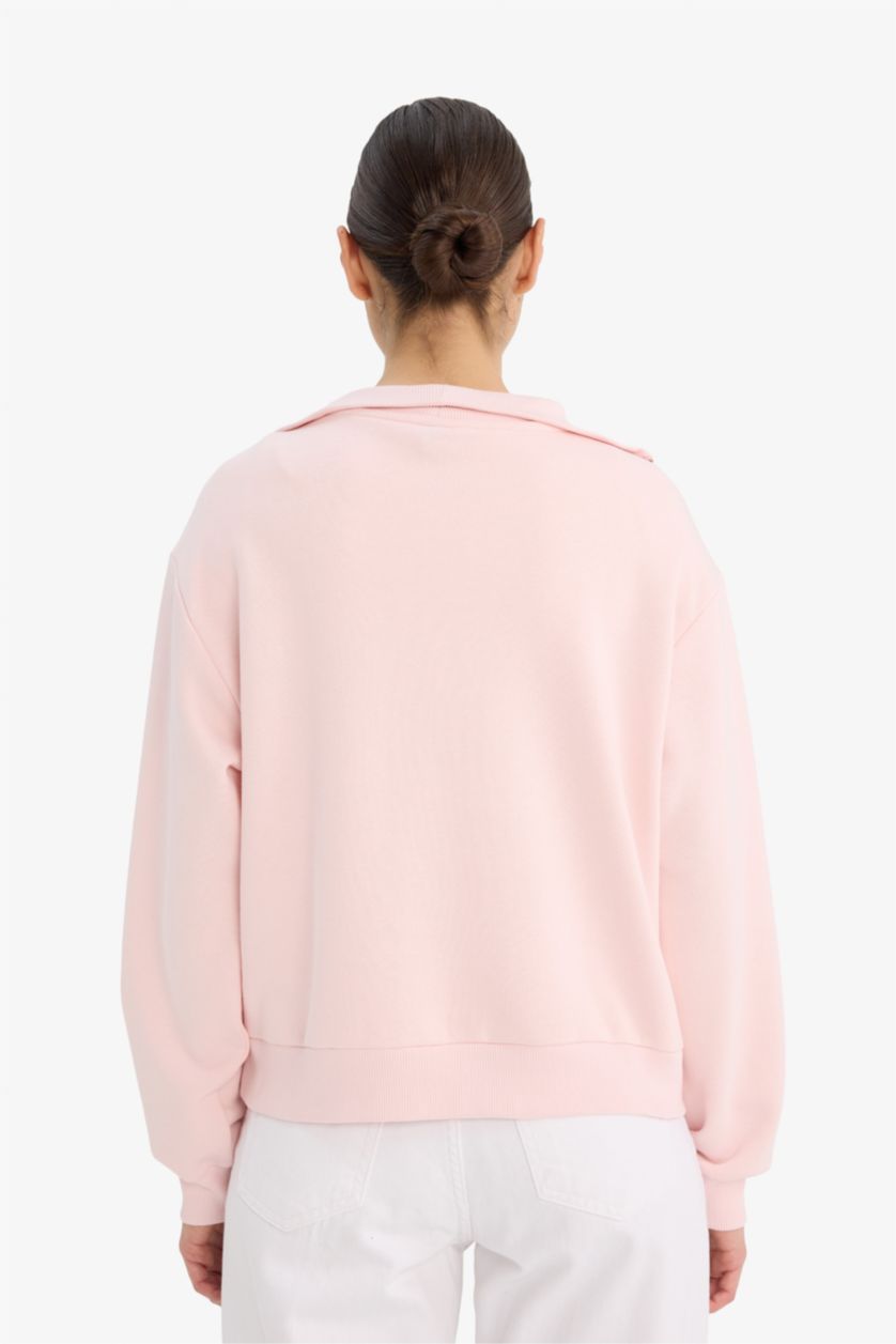 Woman Light Pink Regular Fit Basic Sweatshirt