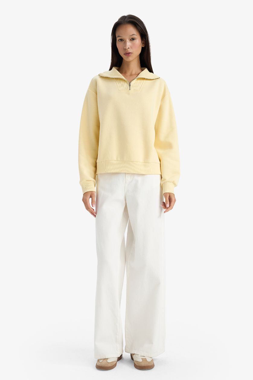 Kadın Açık Sarı Regular Fit Yarım Fermuarlı Balıkçı Yaka Basic Düz Sweatshirt
