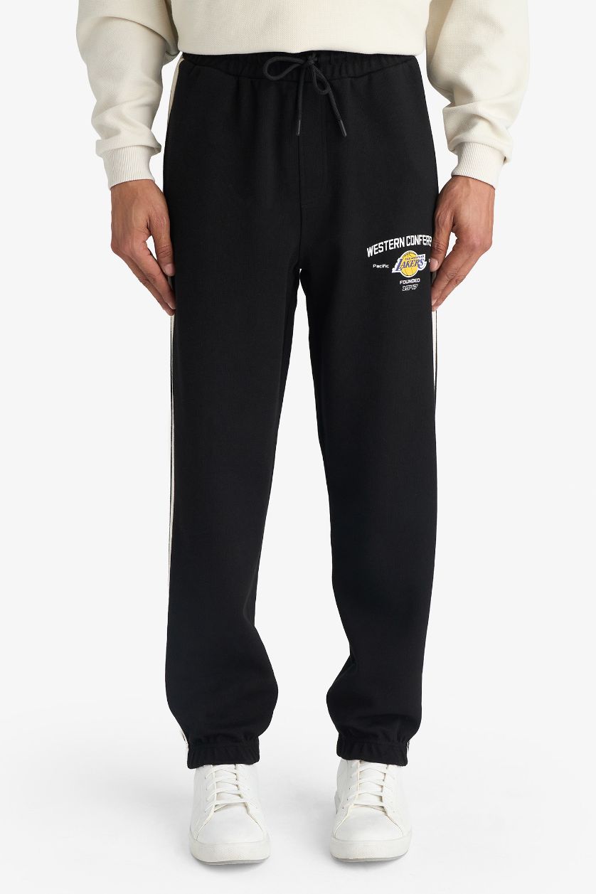 Erkek Siyah NBA Los Angeles Lakers Standart Fit Jakarlı Jogger